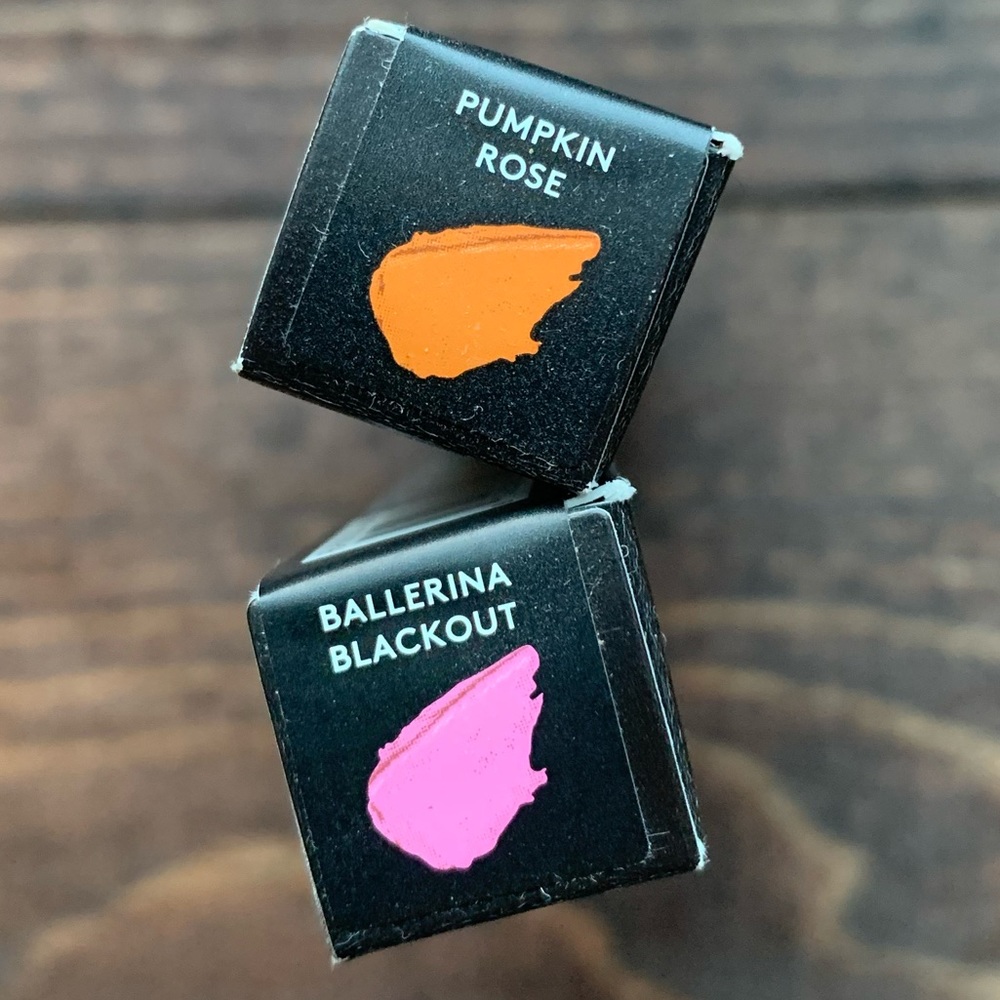 Fenty Beauty Mattemoiselle Plush Matte Lipstick Pumpkin Rose, Ballerina Blackout